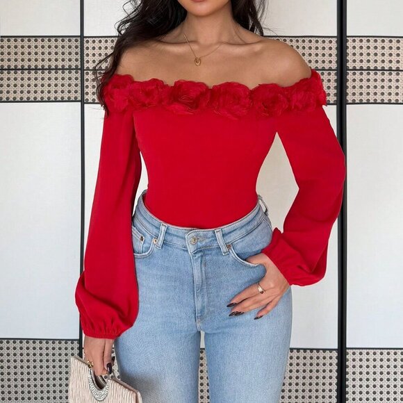 Red Casual Women's Elegant Fitted Off Shoulder Lantern Sleeve Blouse - Picture 3 of 6